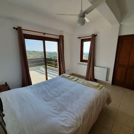 Varvara * Paphos